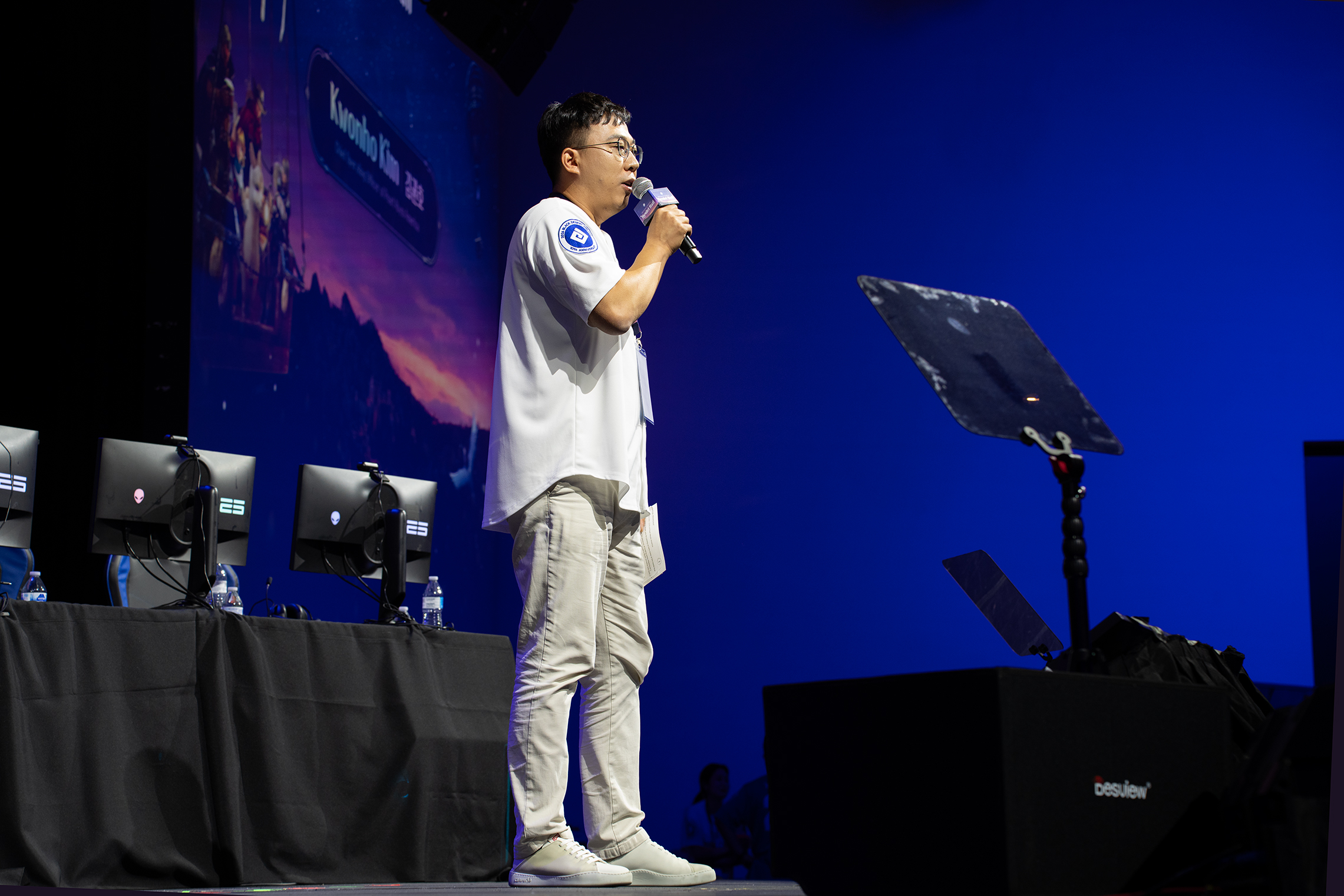 Adventurers preparing for the NA versus EU Showdown Championship Match